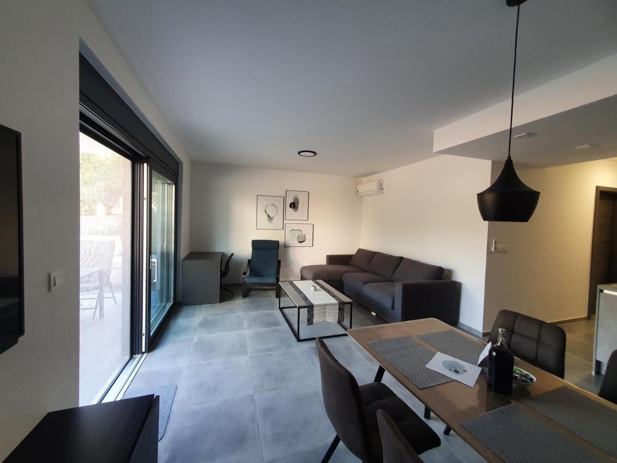 Apartmani Nerium Lovište Екстериор снимка
